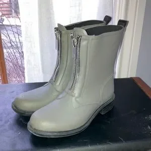 Frye rain boots hotsell